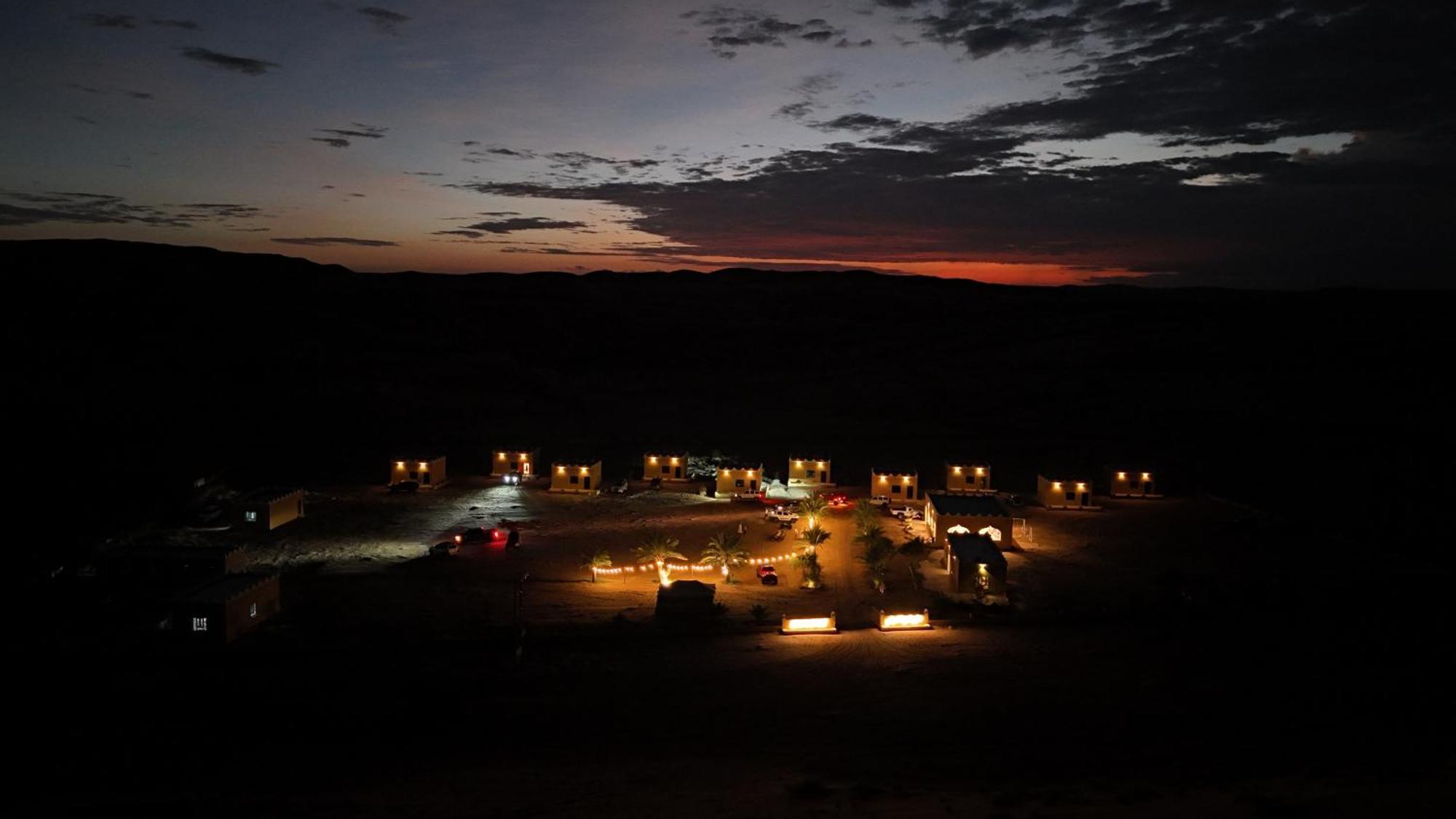 Hotel Al Hawiyah Camp Exterior foto