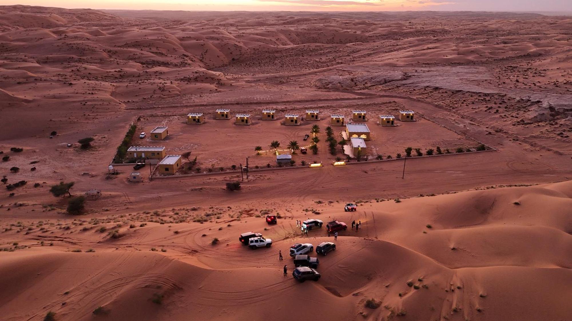 Hotel Al Hawiyah Camp Exterior foto